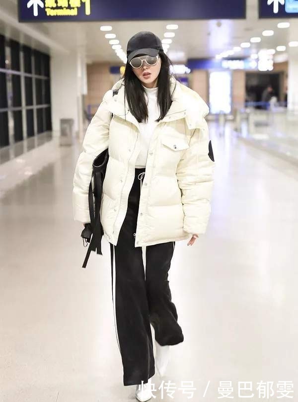 想要|想要把“羽绒服”穿得时尚又高级?最终还得靠“靴子”,很显气场