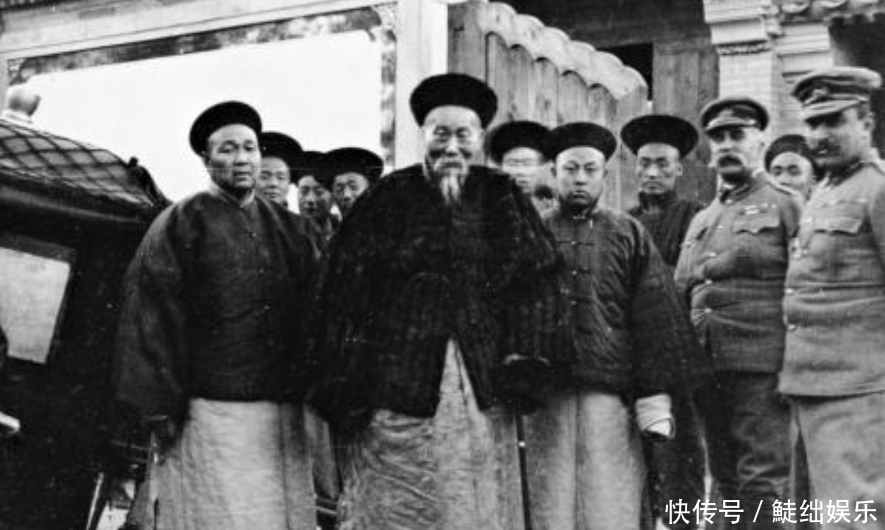 封疆大吏|清朝钦差大臣有什么权利,品阶不高,为何地方官见了都害怕?