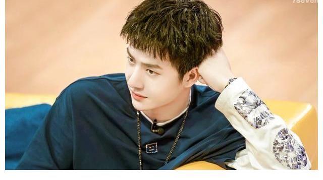 尼尔森|街舞进入半决赛,王一博手握的两张王牌,早已看透了结局