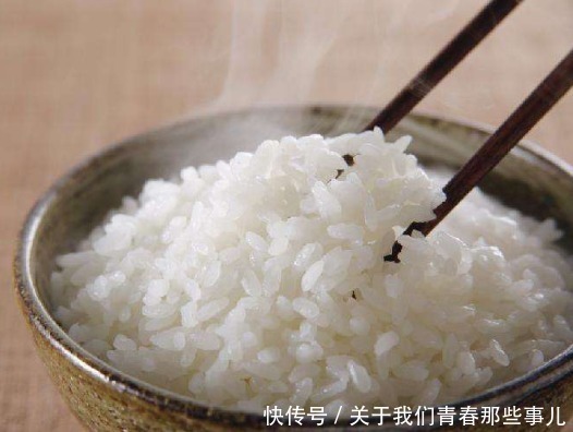 吸水性|蒸米饭，只加水是大错！掌握“多2样多2步”，香软可口，粒粒分明