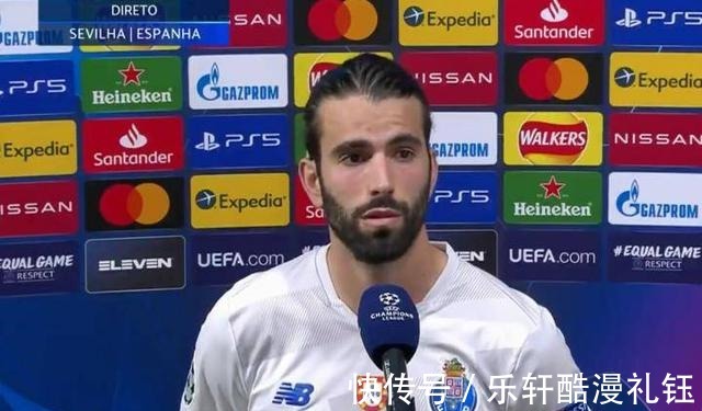 买断|下树!欧冠级中场即将投奔穆里尼奥,罗马又靠老穆魅力解决一难题