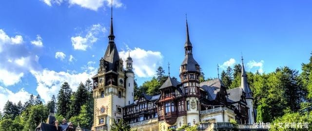 西罗马|罗马帝国和神圣罗马帝国是什么关系？