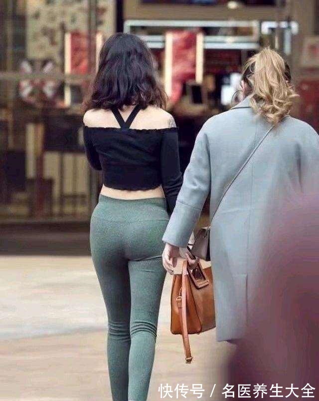 宽松 打底裤怎么穿都不会出错,诠释出时髦气息,充满时尚触感!