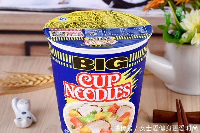 买点|建议大家超市碰到这3种方便面多买点,好吃不贵,过足嘴瘾!