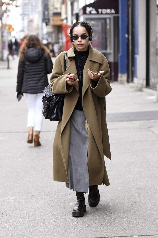 冬天里的优雅，都被“大衣＋半裙”承包了，照着穿美成韩剧女主