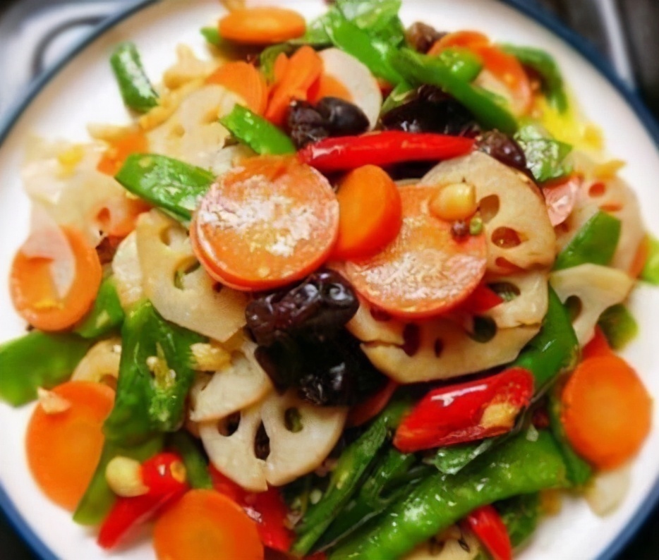 24款美食推荐，菜品多样味道鲜美色泽诱人，连吃几天不重样