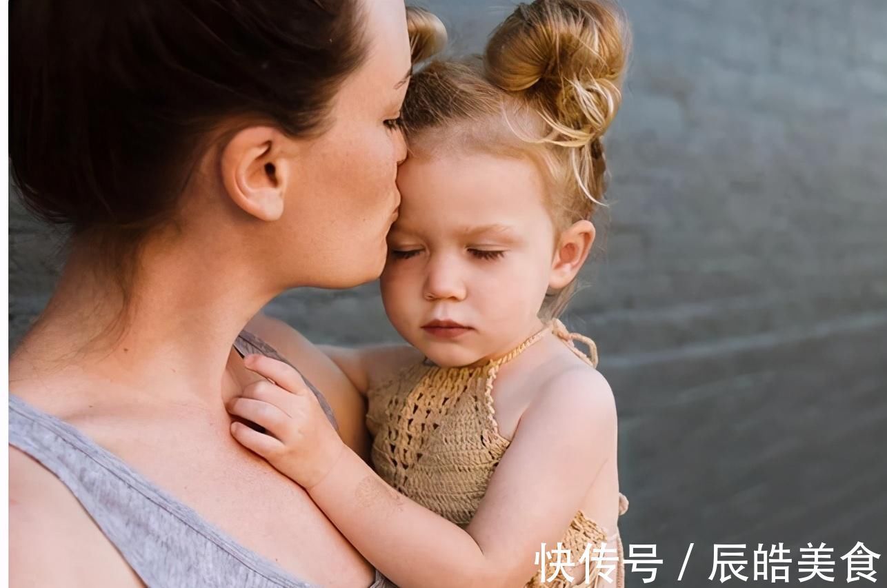 成方圆|宝宝何时开始立规矩?从2岁起父母做好这四点,将来娃少走弯路