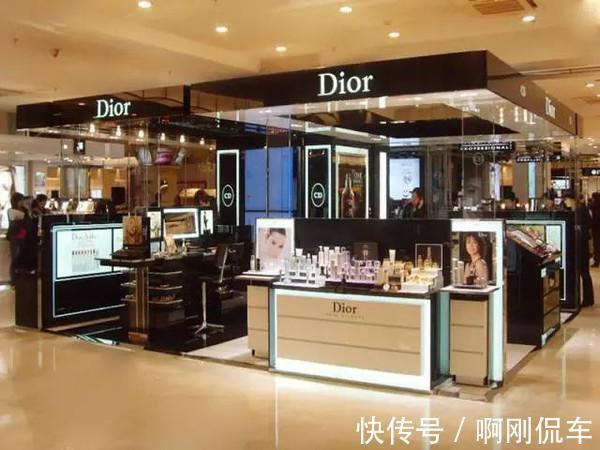 柜台|为什么商场一楼,都是化妆品和珠宝柜台?很多人不知其中“奥秘”