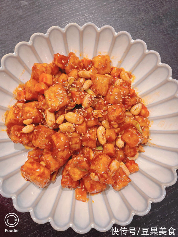 饭店大厨说漏嘴的秘密，宫保豆腐这样做才好吃
