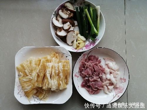 腐竹|农家菜腐竹生炒上肉有窍门,关键在于调味,色味香俱全,超级下饭