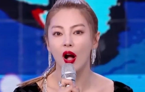 丁程鑫 芒果台押对宝了,张雨绮在《快本》站稳脚跟,收视率一直往上飙