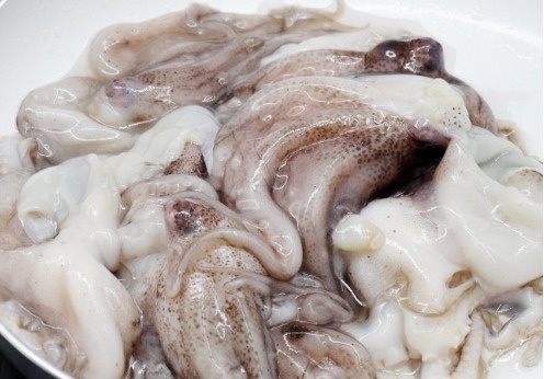 鲜嫩|八爪鱼怎么炒才鲜嫩,不像皮筋?教你一招,脆嫩鲜香到流口水