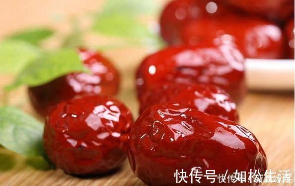 阳气|红枣与它一起泡, 每天喝两杯,15天内湿气全消, 美白淡斑!