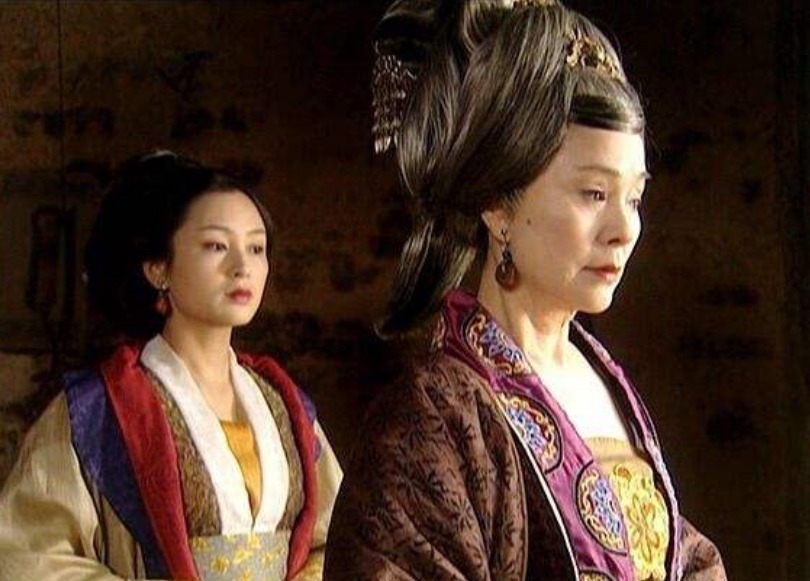 超过|历史上在位时间超过四十年的帝王,竟然都有一个奇怪的共同点