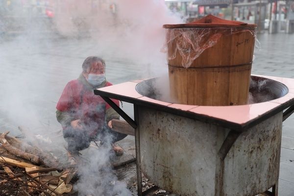 粑团|玉屏年味：乡愁舂进糍粑里