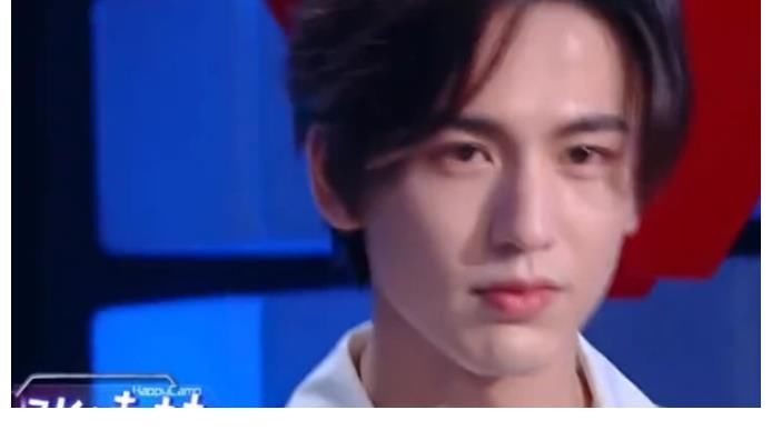 梁靖康|《快本》下期令网友疯狂，5男2女高配，连看三遍都不够