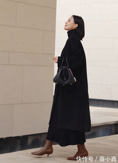 气质|再冷也不能乱穿衣,气质女性给自己买这4件外套吧,时髦有气质!