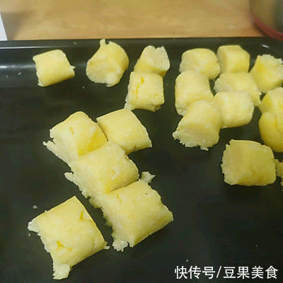 面团|山药椰香奶黄包我家吃了十年，竟然还没吃腻