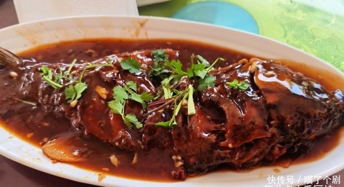 朋友圈|父亲过寿,5个闺女来祝寿,一桌饭菜在朋友圈火了,网友:真有福