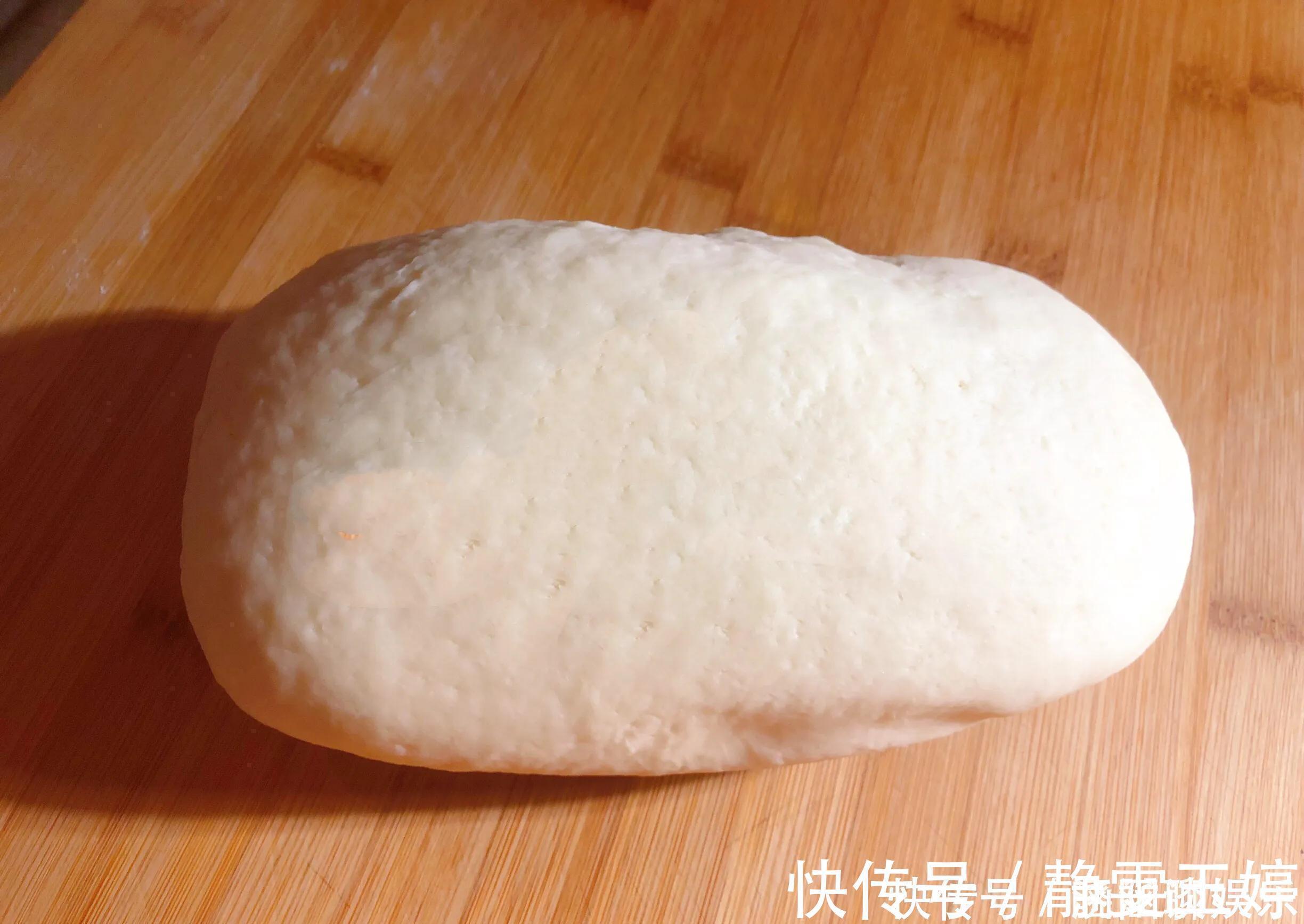 快手鲜香韭菜盒子，不发面不用饺子皮，隔几天都不硬，放凉更好吃