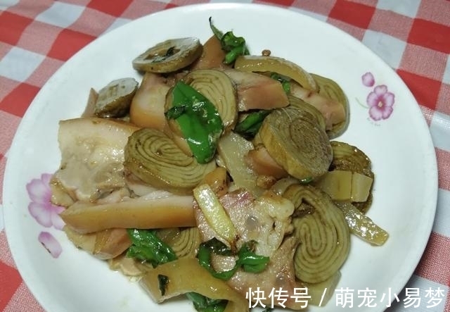 熟猪头肉和什么菜一起炒最好吃？大厨教你一招，香辣不腻超下饭