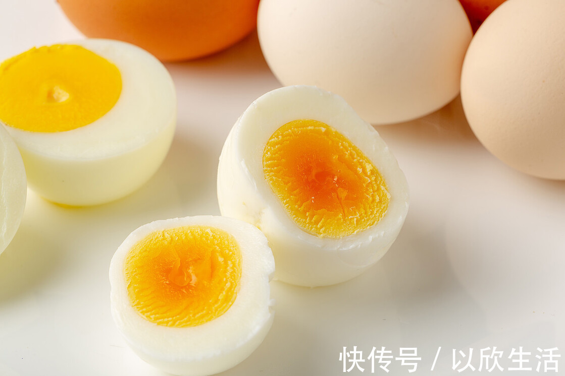 浸泡|煮鸡蛋，不可直接加水煮，多加这2步，鸡蛋又香又嫩，还很好剥壳