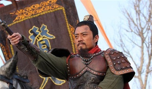 征讨|梁山好汉个个身怀绝技,为何征讨方腊却死伤大半?只因少了此人