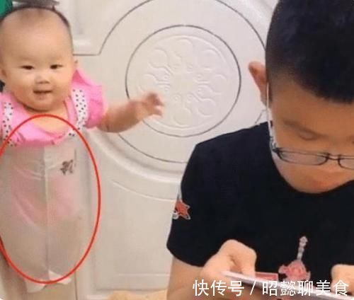 小姨|舅舅带娃路子有多野?为打游戏“封印”外甥女,宝妈好气又好笑