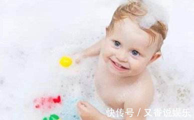 过敏性皮肤病|4种给宝宝洗澡的错误方式,第一个很常见,最后一个易忽视