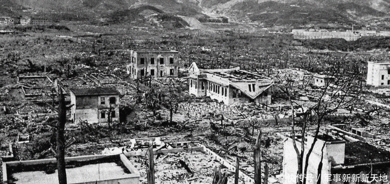 跳进|原子弹爆炸时,跳进水里可以躲过一劫吗?日本当年幸存者说出实情