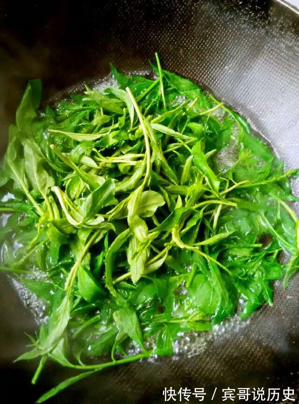 老少皆宜|冬天到了,每周吃两次此叶子,气血足了,眼睛更明亮,老少皆宜