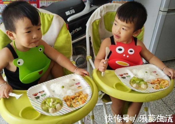 喂养|一岁孩子喂养有讲究,宝妈做好“5件事”,孩子成长不耽误