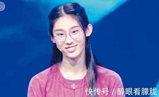 康震|近幾年火爆的《中國詩詞大會》，到底算不算背詩大會