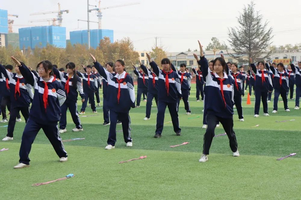 绳操|武态绳风 强国有我----临沂白沙埠中学武术操、花样跳绳比赛纪实