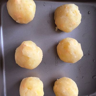 芝士咸蛋黄土豆泥沙拉