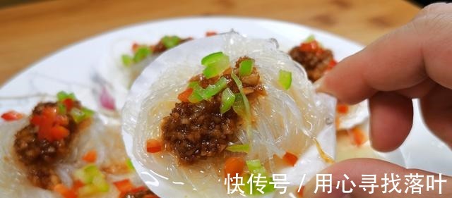 扇贝|蒜蓉粉丝蒸扇贝，这样做简单又好吃，肉质鲜嫩不腥，营养好味道棒！