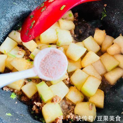 好吃|鲜香下饭的超级好吃的肉末冬瓜，你喜欢吗？