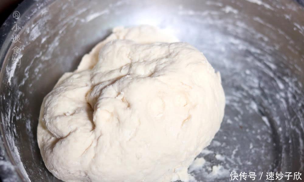 馒头|蒸馒头时,光放酵母就错了,教你正确做法,一次成功香软又蓬松