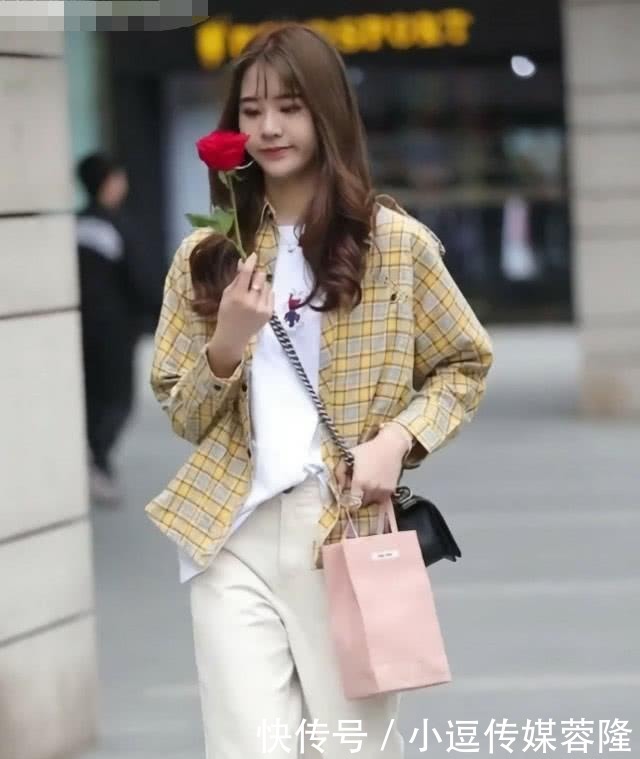 海盐|牛仔裤已经被嫌弃了,潮人处火爆的是“海盐裤”,穿上清新感爆裂