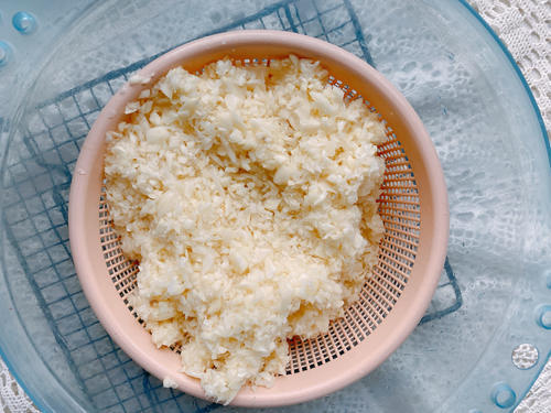 辣椒别再炒着吃了，试试这种新做法，香辣开胃，夏天凉拌烧烤必备