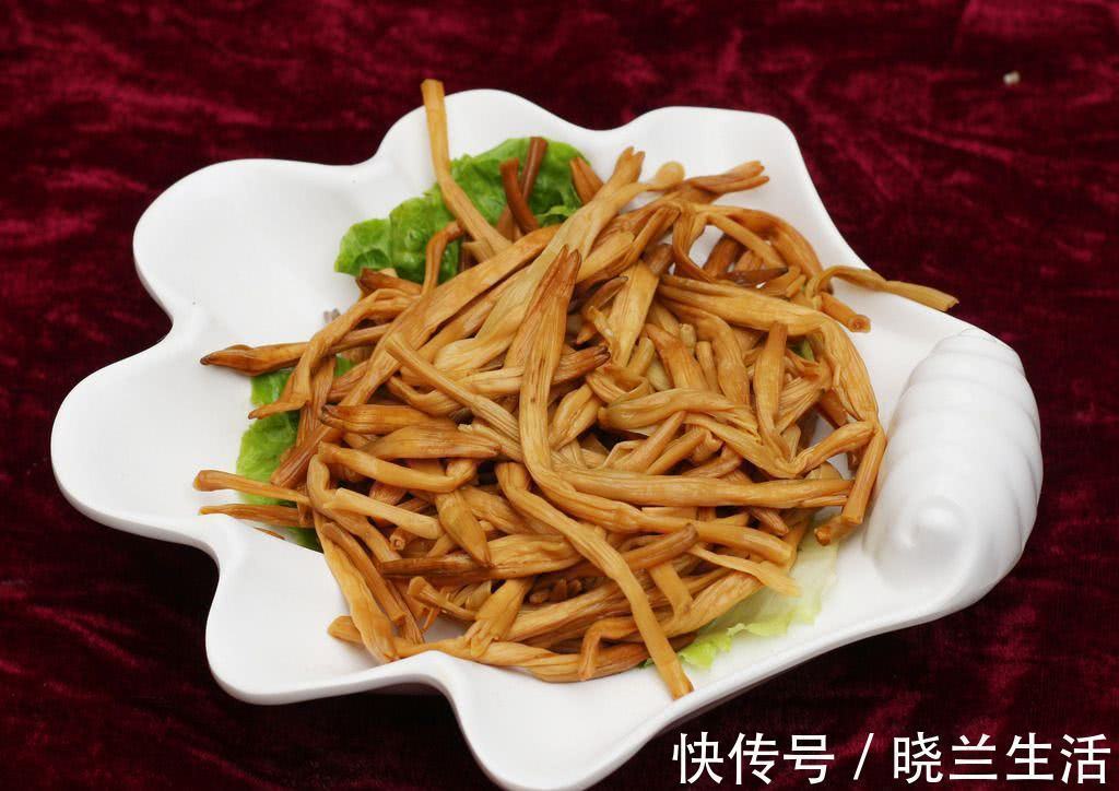 黄花菜|孩子多食用这菜,眼睛不容易近视,还是中老年人的养生佳品