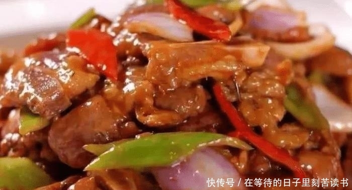 美味|分享一款美味的洋葱炒肉片,荤素搭配,肉嫩鲜香,孩子爱吃的菜肴