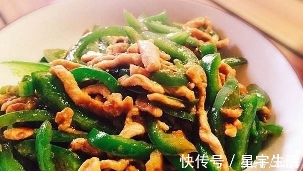 美色|周末回家，妈妈做了一大桌，味美色鲜，尤其是最后一道菜真好吃