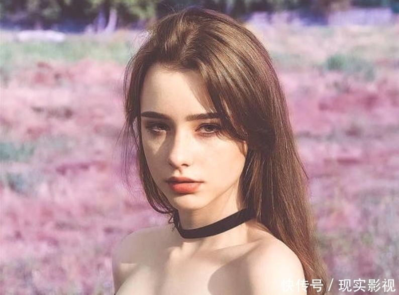 外国|《暂坐》:两民工跟着一外国女,说要口吃羊野食,女子的反应绝了