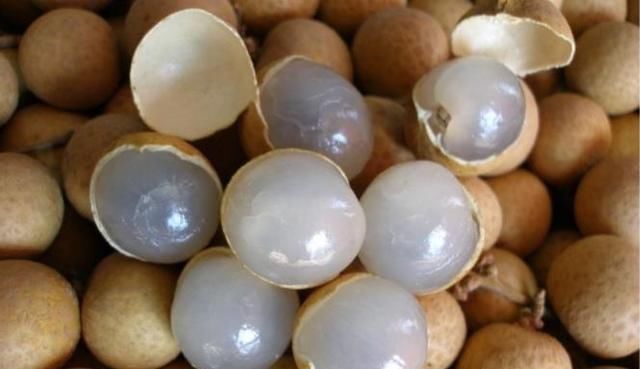 葡萄|孕期水果别乱吃,为了胎儿发育好,你要做到“3吃、3不吃”