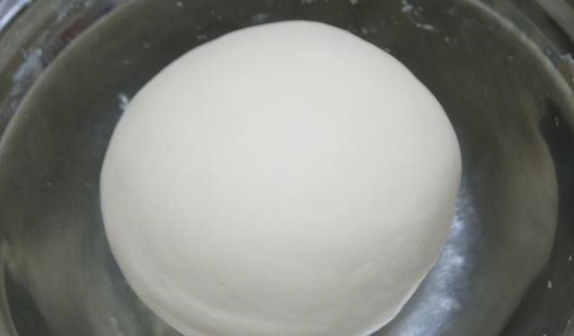 蒸馒头或者蒸包子,牢记2个小窍门,蒸好柔软饱满,比买的还香?