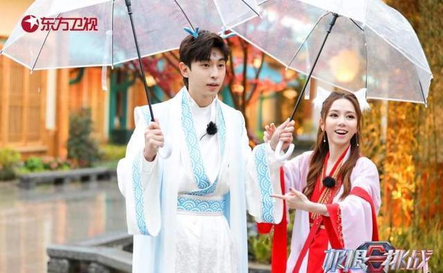 小确幸 极限男团全员“变身”,体会平凡职业中的“小确幸”