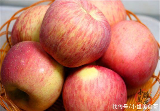家人|吃苹果注意“四不吃”,当心天然毒素,我也才知道,看完提醒家人
