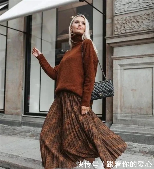 熟龄 今年的靴子流行“穿白不穿黑”,优雅提气质,尤其适合40岁女人