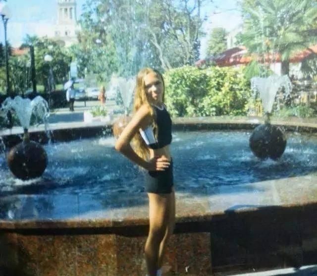 强壮|俄罗斯最强壮的女人,浑身肌肉致无法生育,其丈夫却表示理解